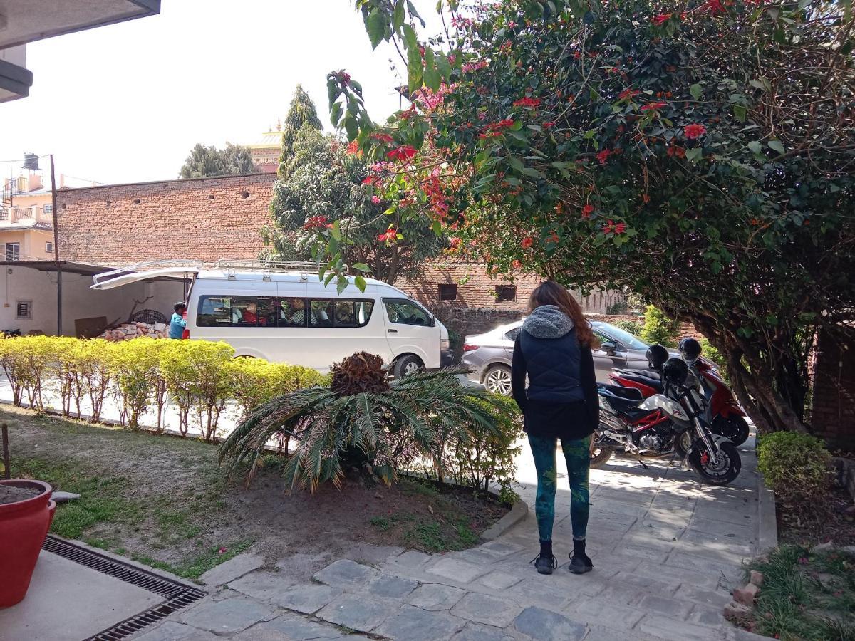 Hotel Lotus Garden