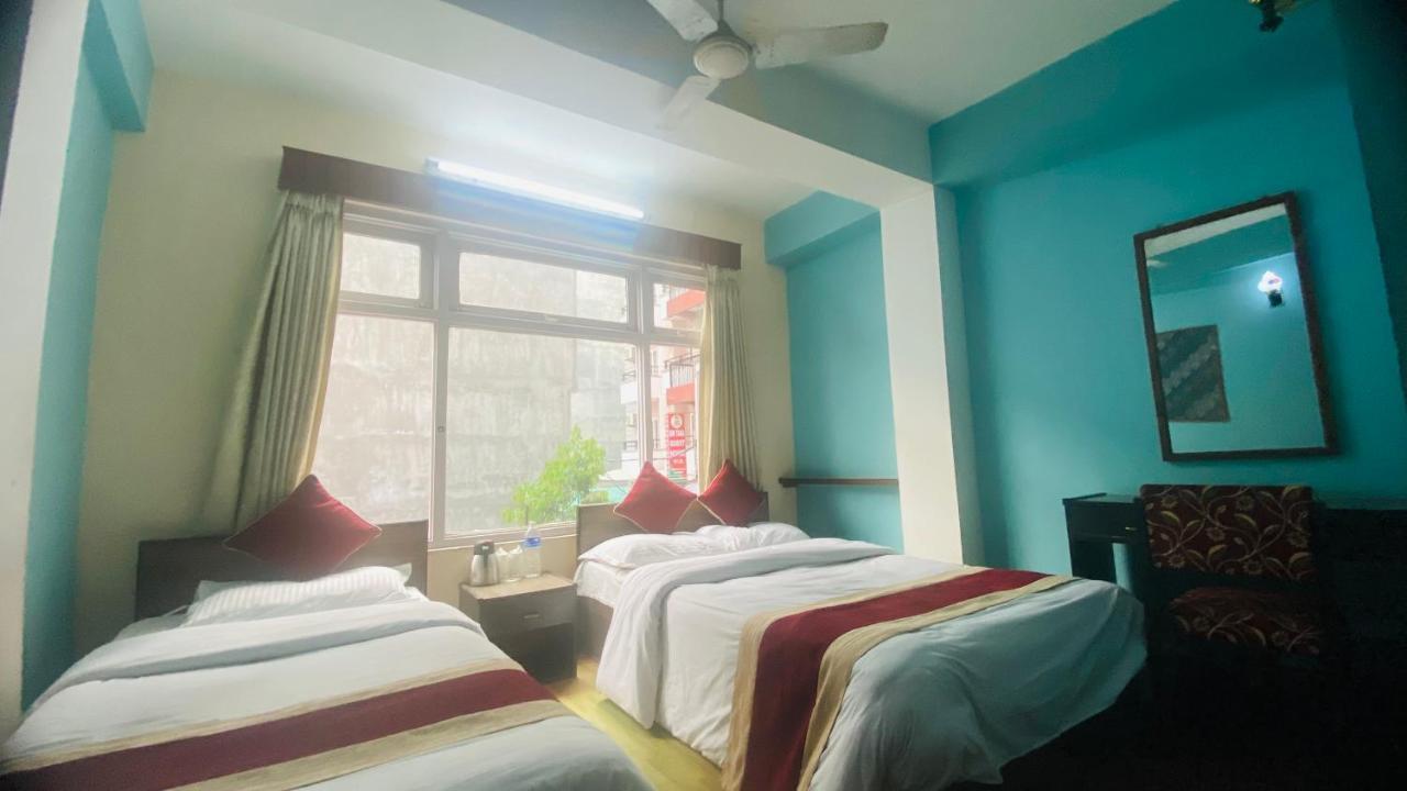 Discovery Bed & Breakfast 2*
