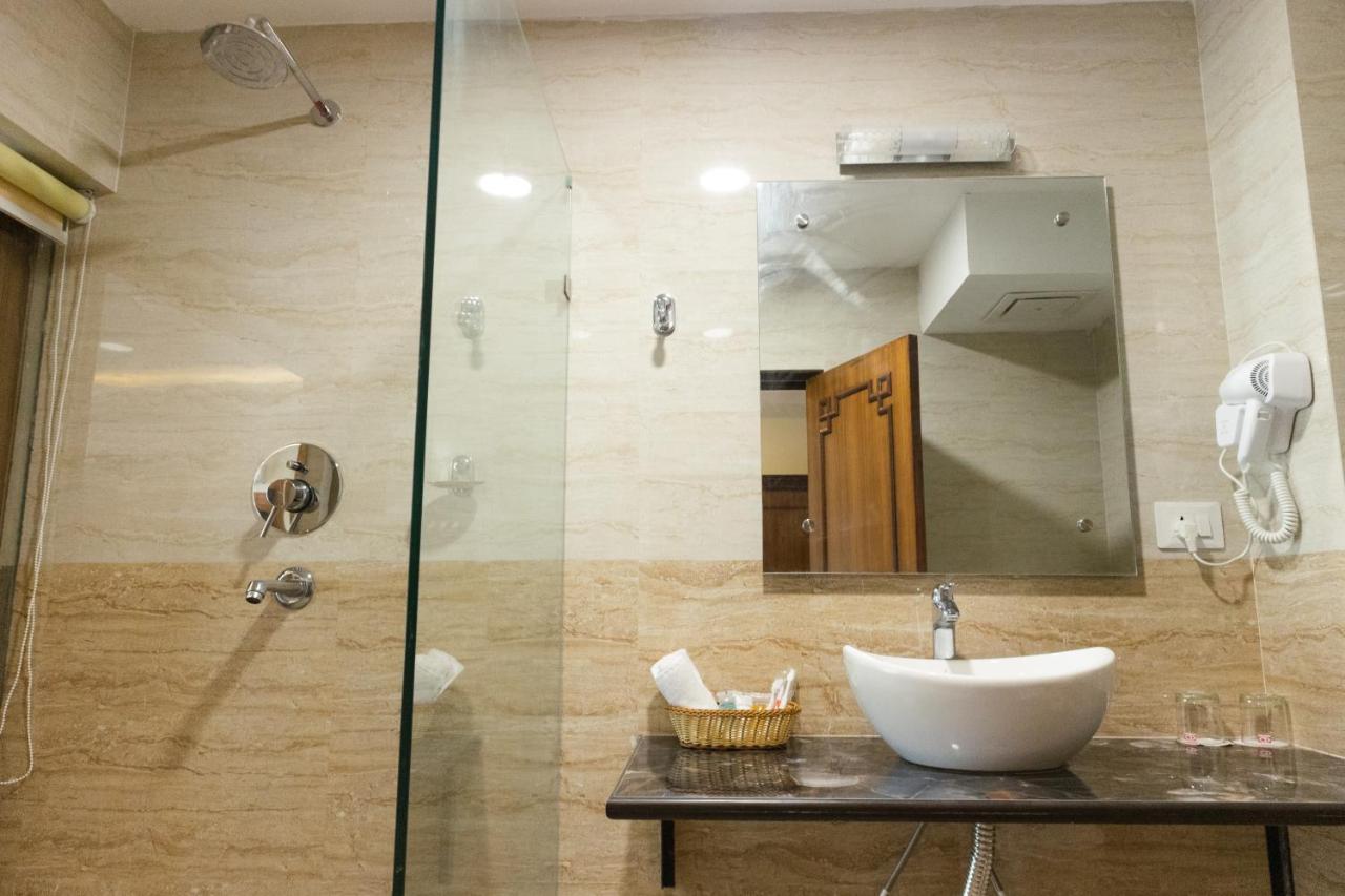 Yakroo Manang Hotel Kathmandu