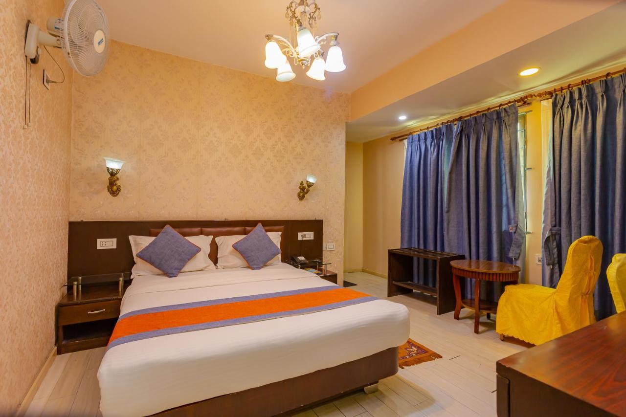 Royal Hotel 3*