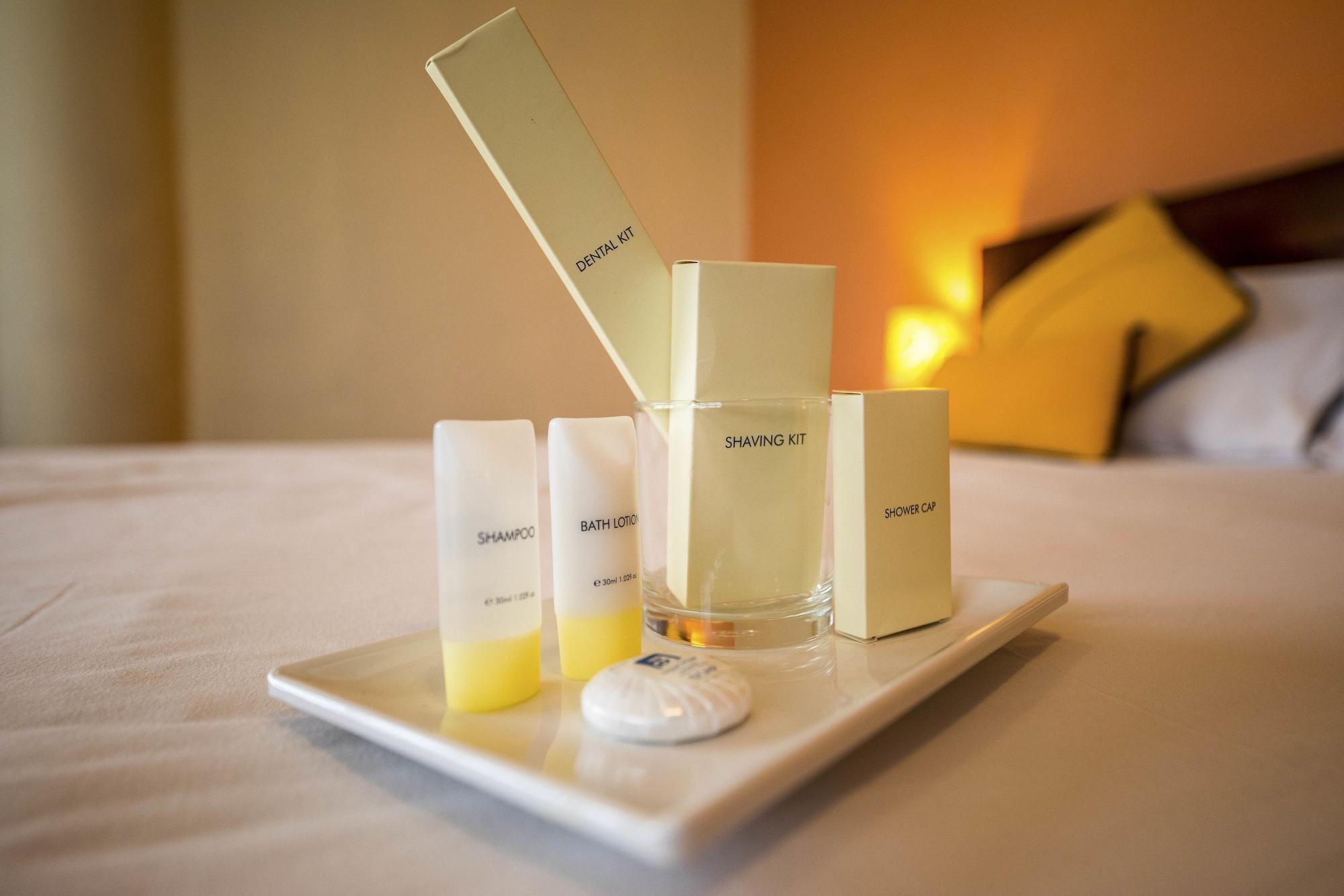 Airport Hotel 4*