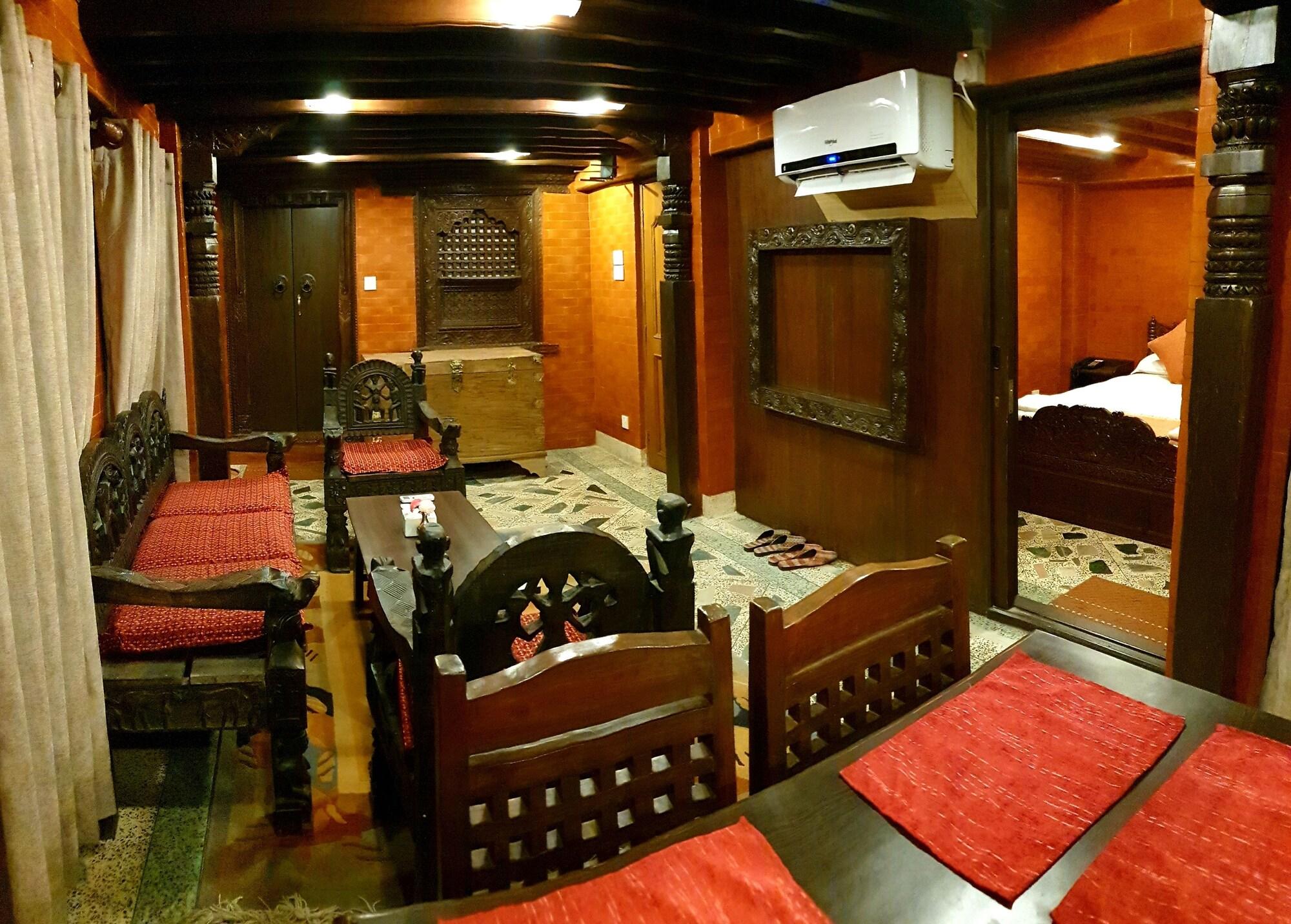 Hotel Temple House 3*