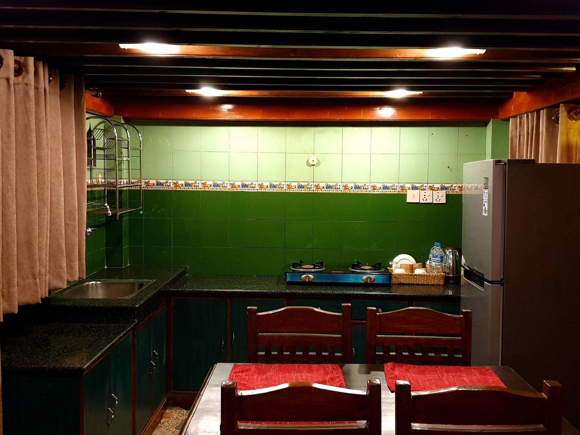 Hotel Temple House