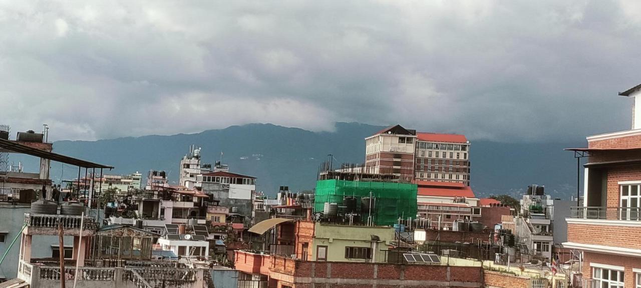 Nepalaya *
