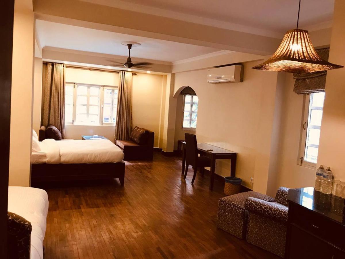 Hotel Courtyard Pujan