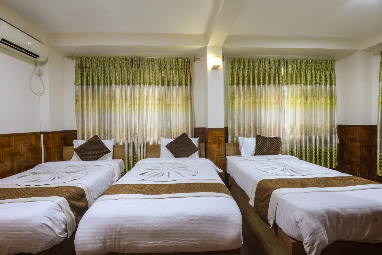 Sekai Hotel
