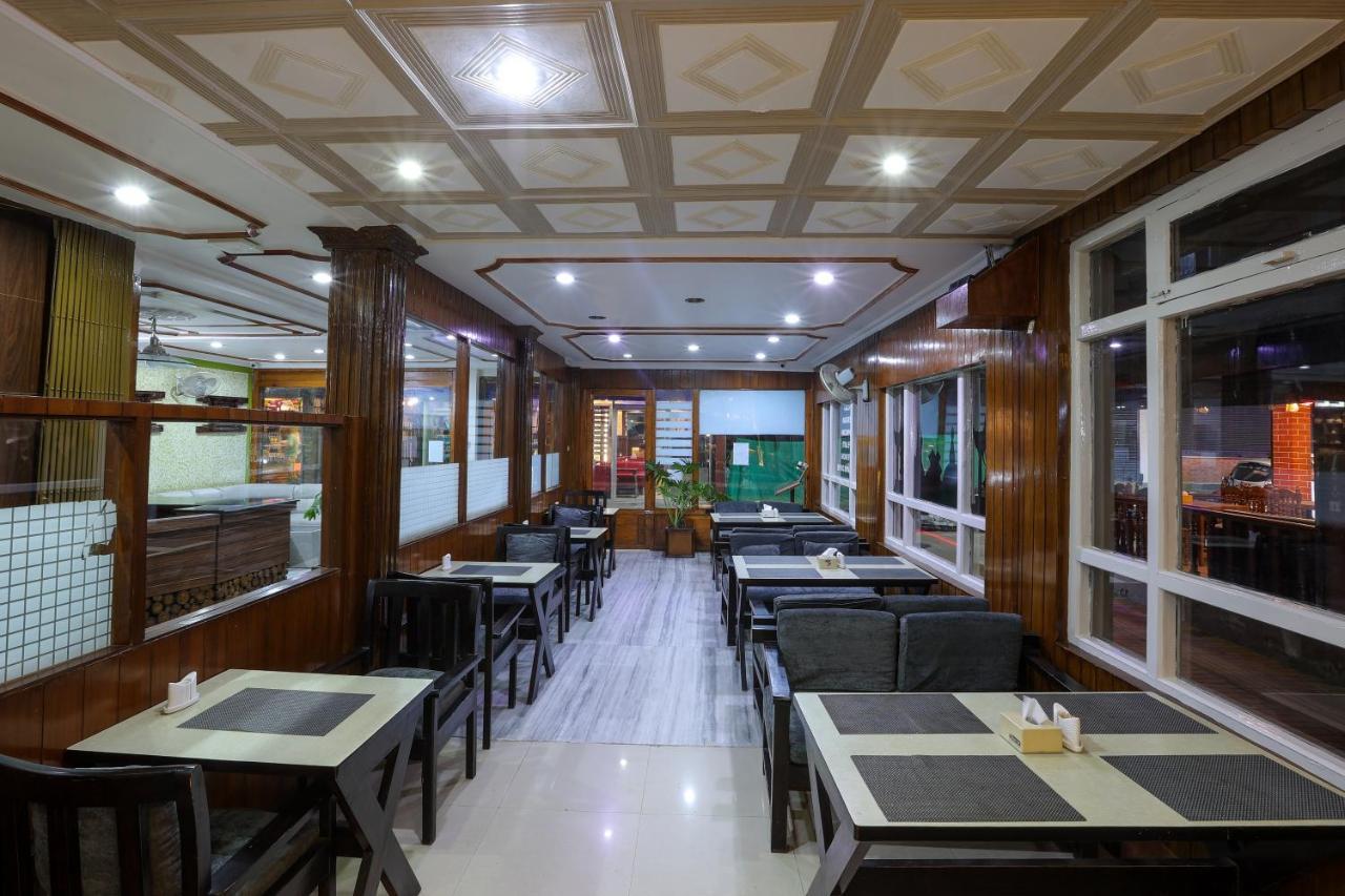 Sekai Hotel 2*