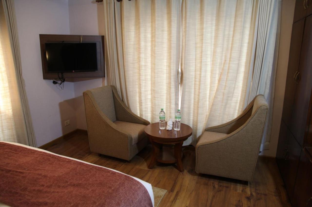 Hotel Shova Boutique 4*