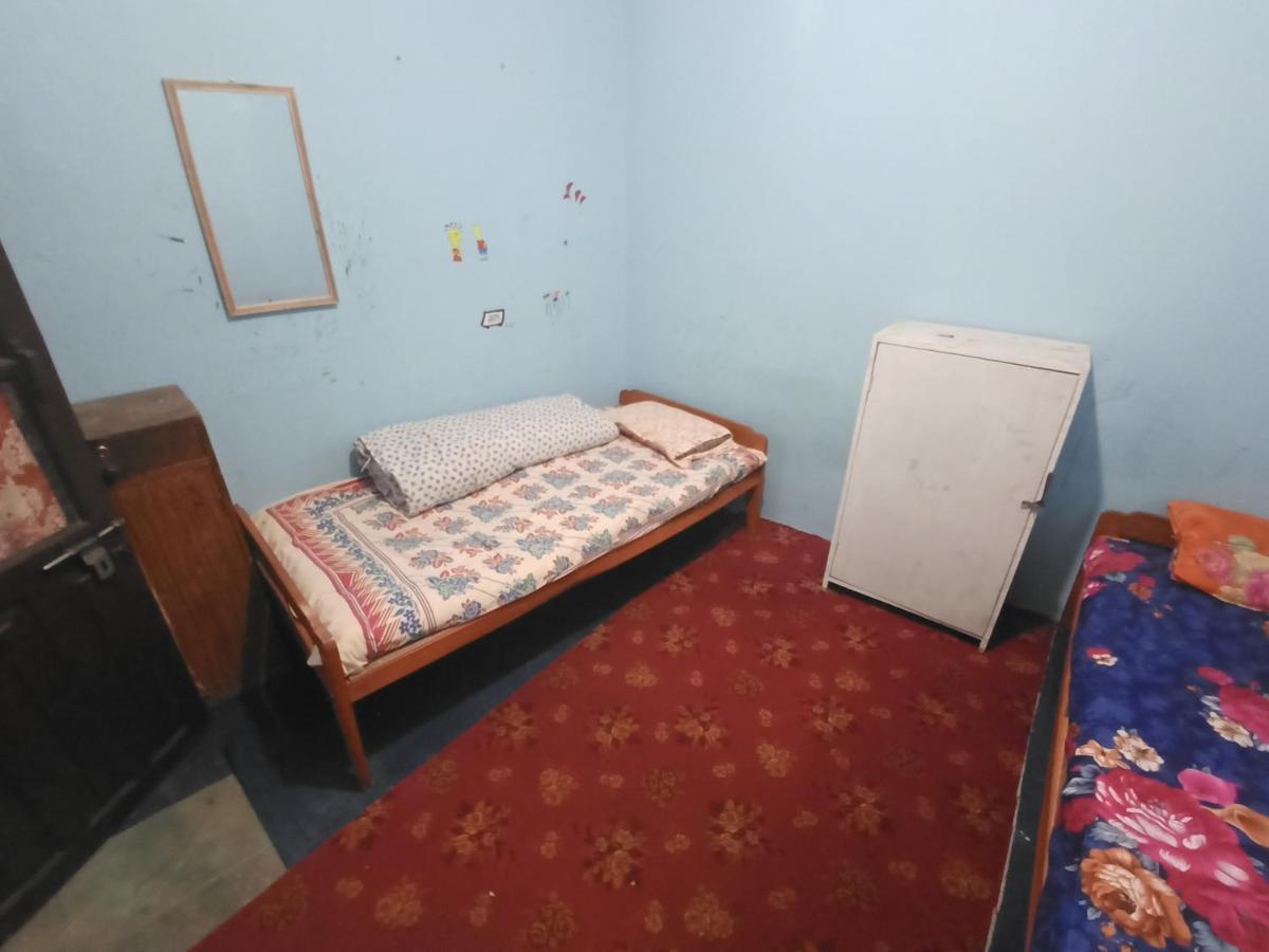 Hostel Biju Girls For Females Only