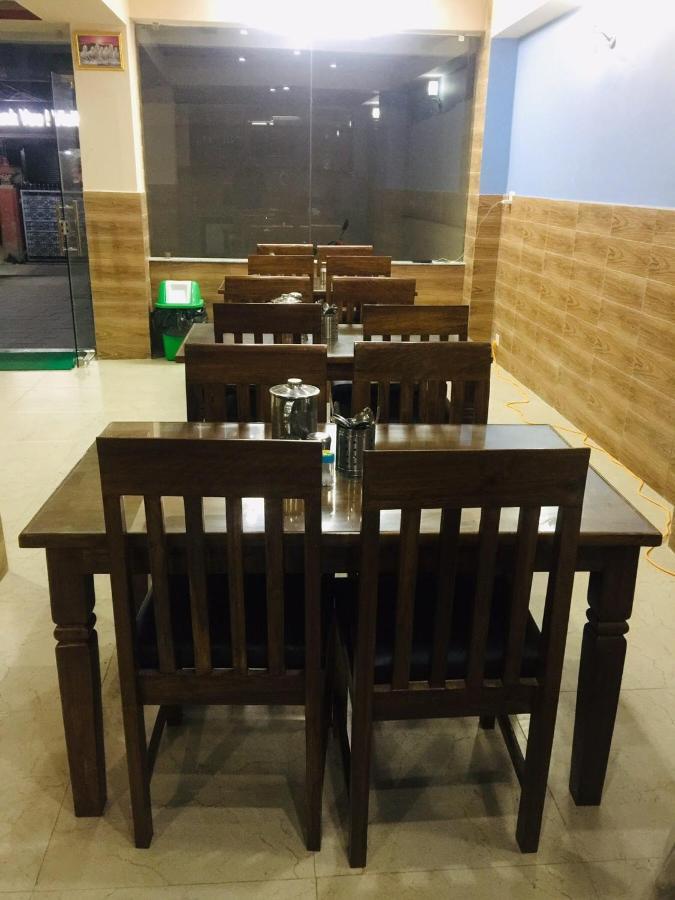 Hotel Rajdhani Visit *