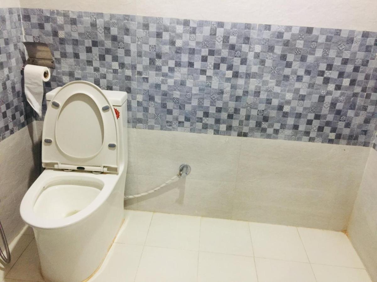 Rajdhani Visit Hotel