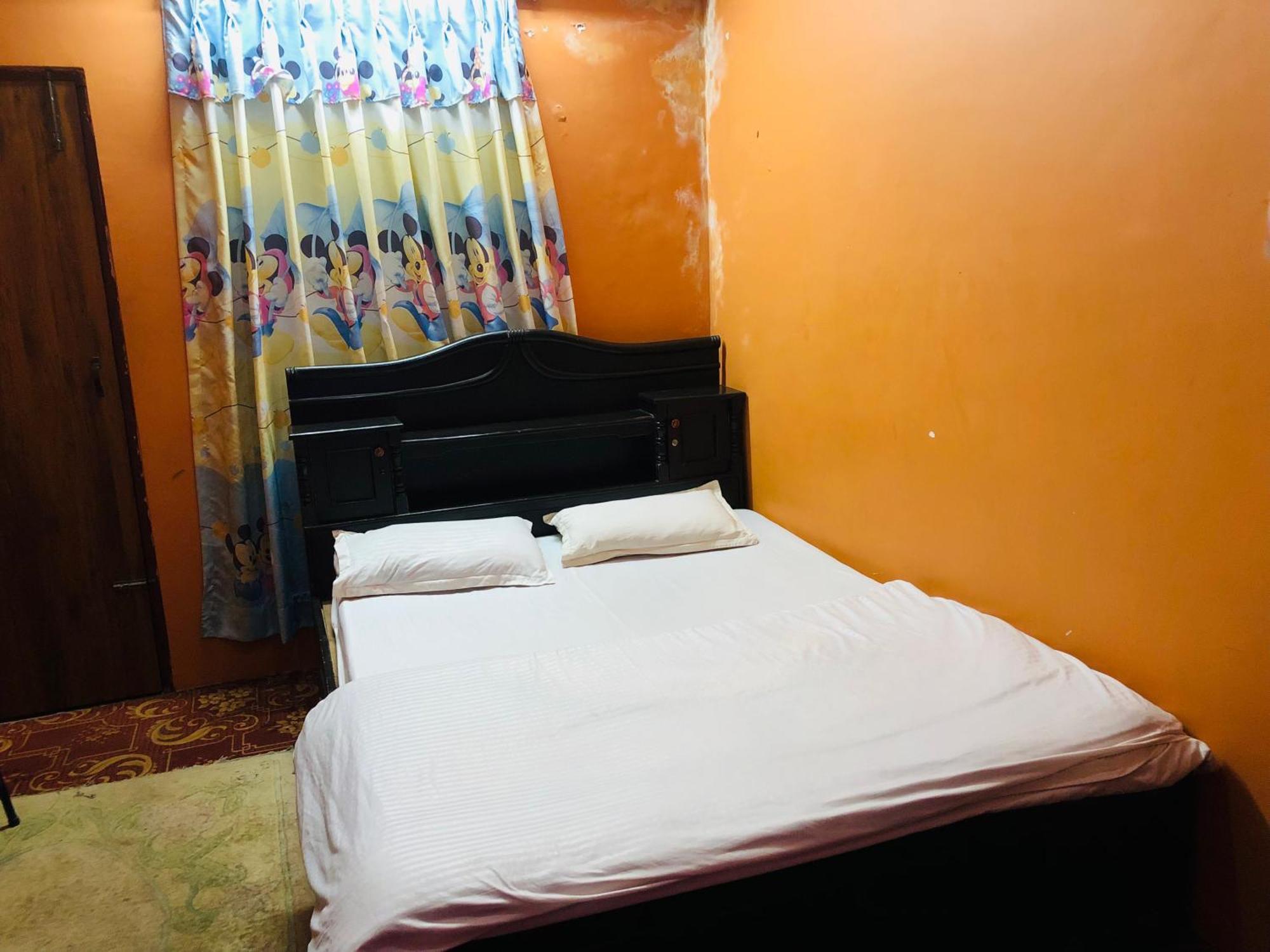 Albergue Sara's Backpackers Catmandu