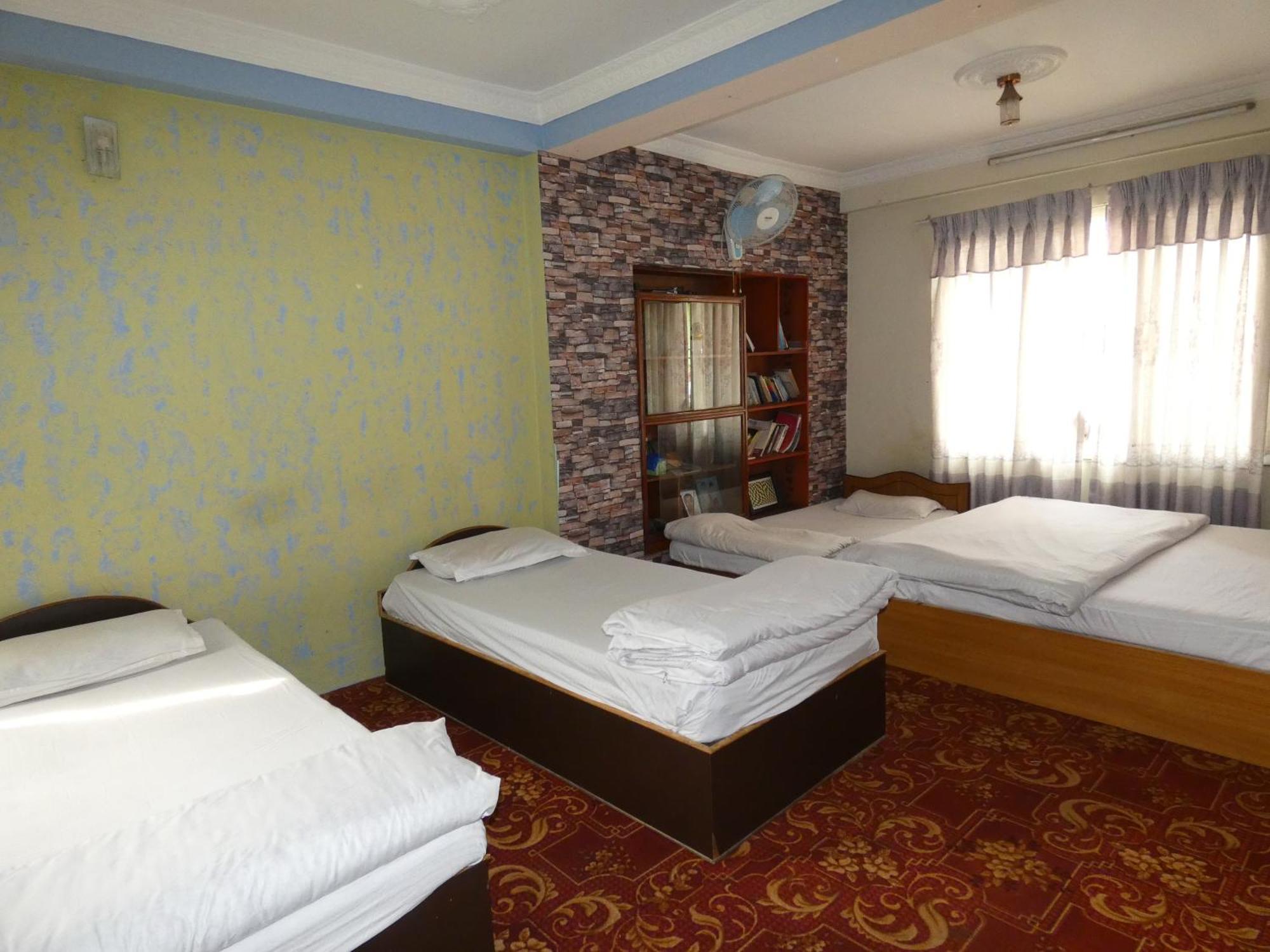 Albergue Sara's Backpackers *