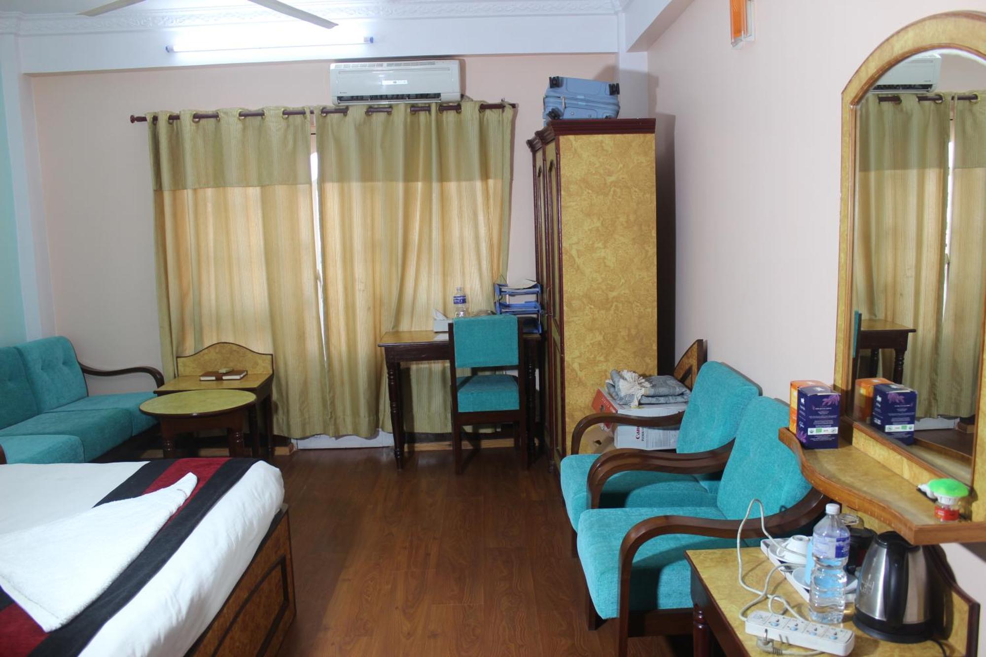 Happy Or Mudkhu Durbar Hotel 3*