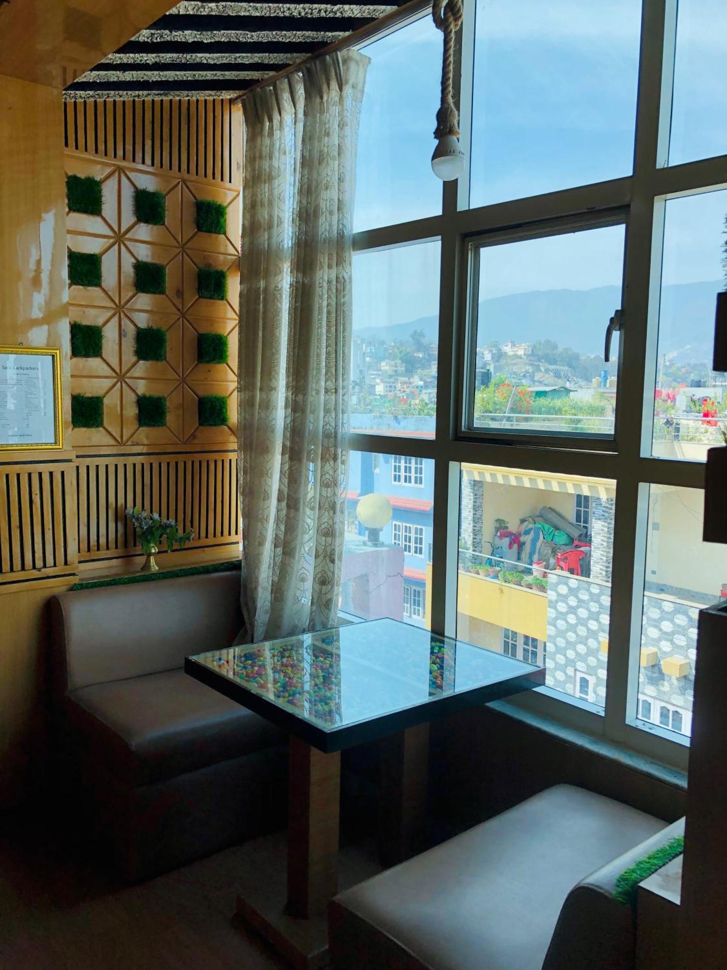 Albergue Sara's Backpackers