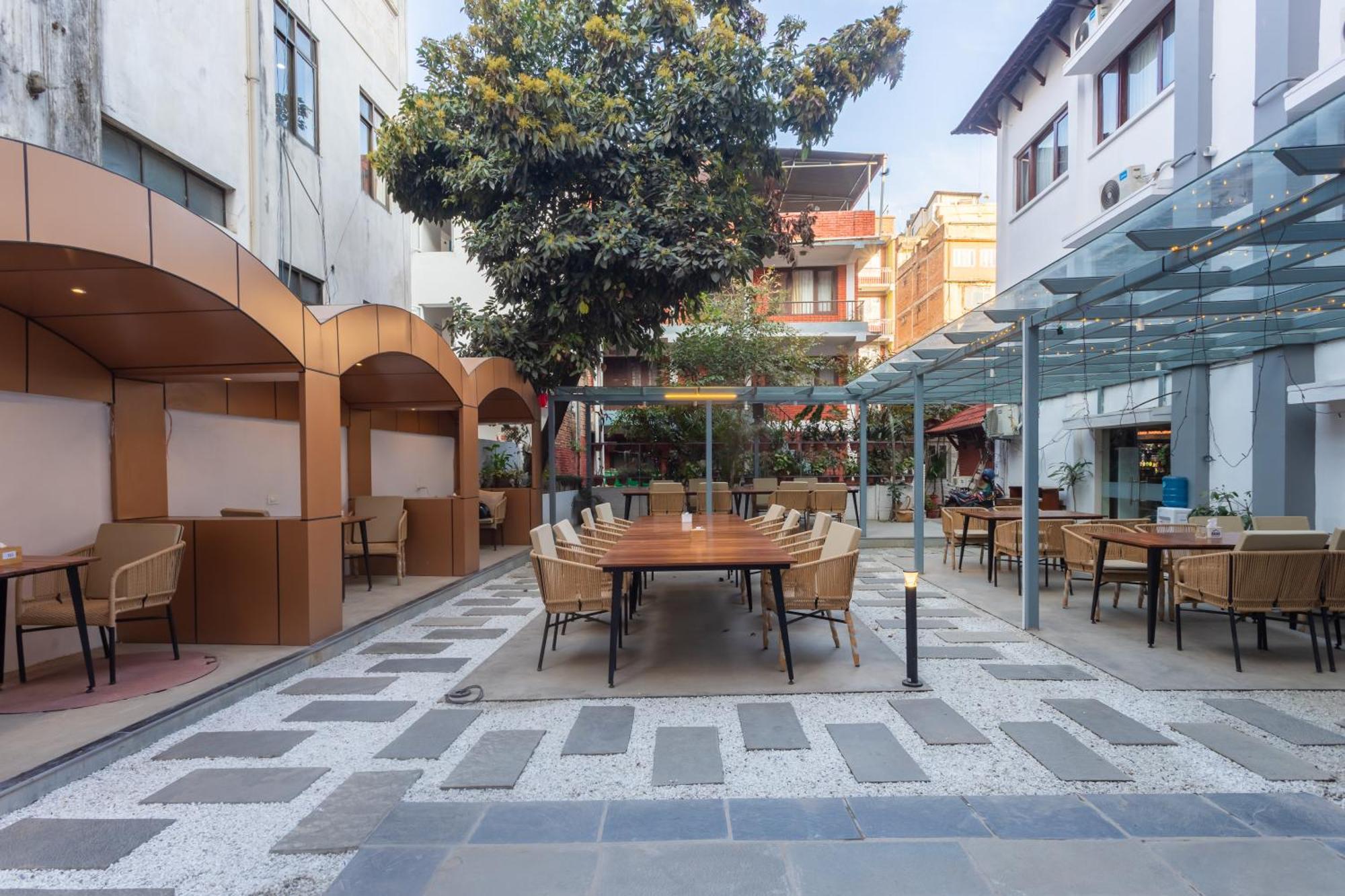Aawas Boutique Hotel 3*