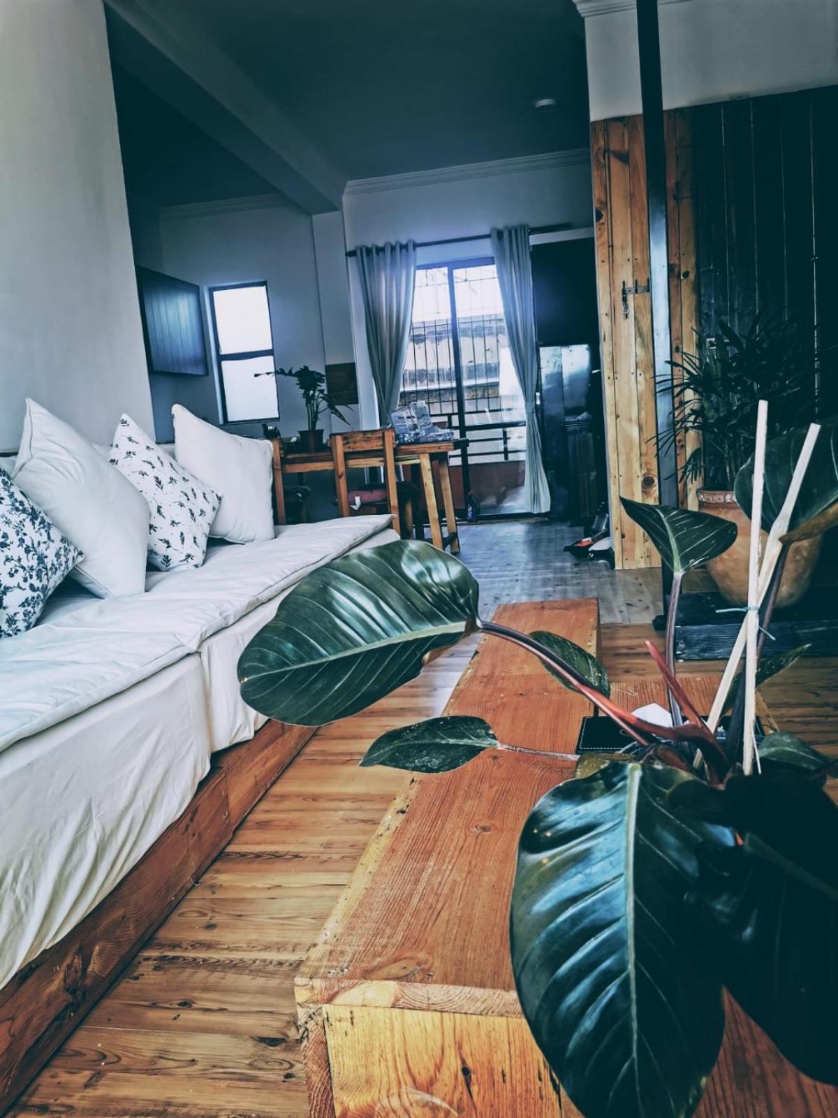 Apartment Shalu's *