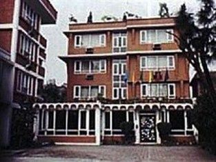Blue Diamond Thamel Hotel 2*