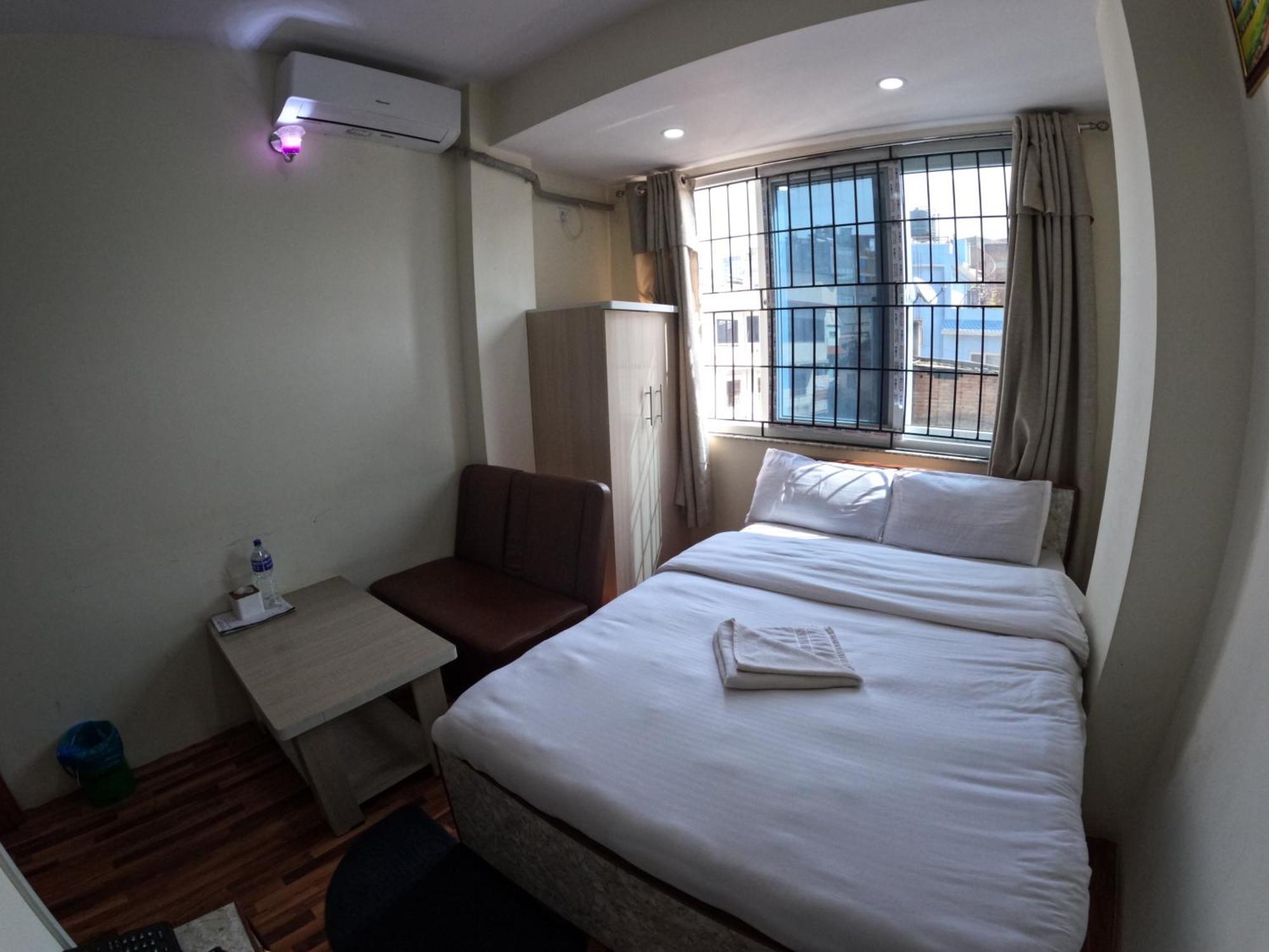 Global Village Hotel