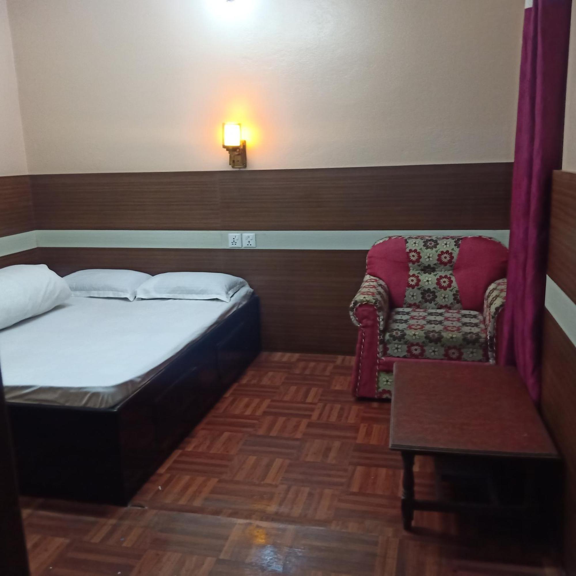 Gulmi Butwal Pravasi Kathmandu