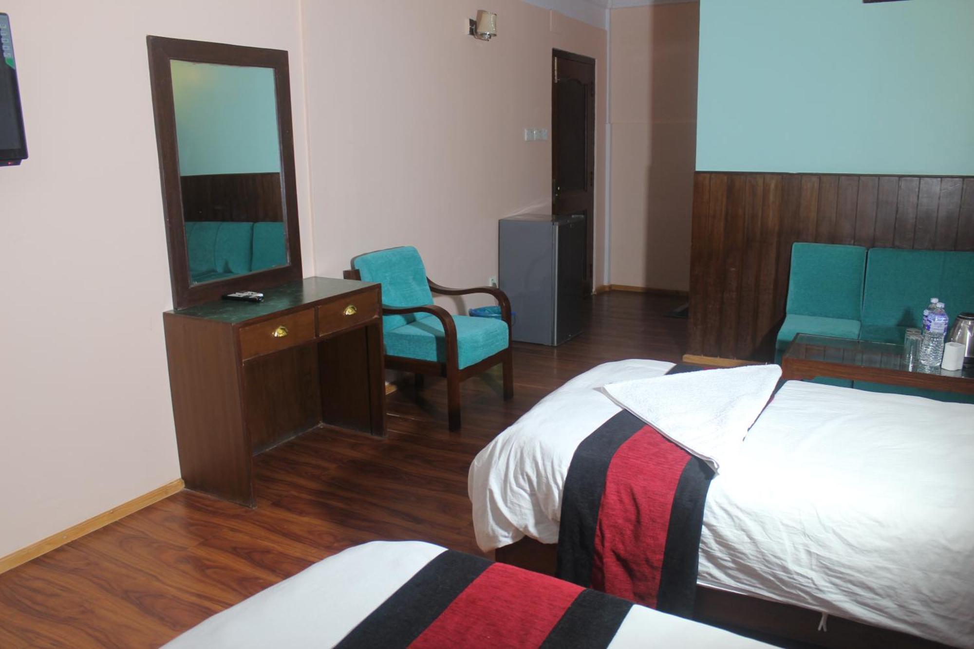 Hotel Happy Or Mudkhu Durbar