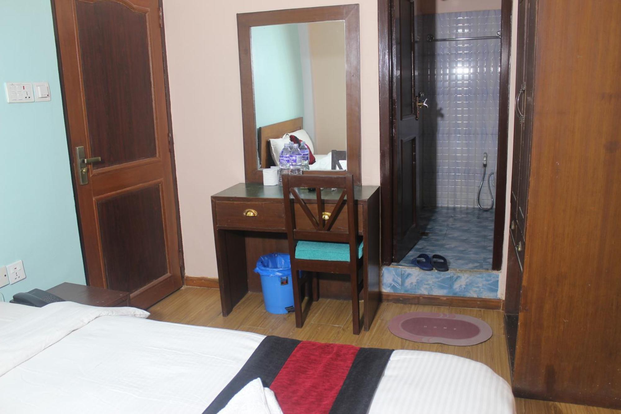 Hotel Happy Or Mudkhu Durbar Kathmandu