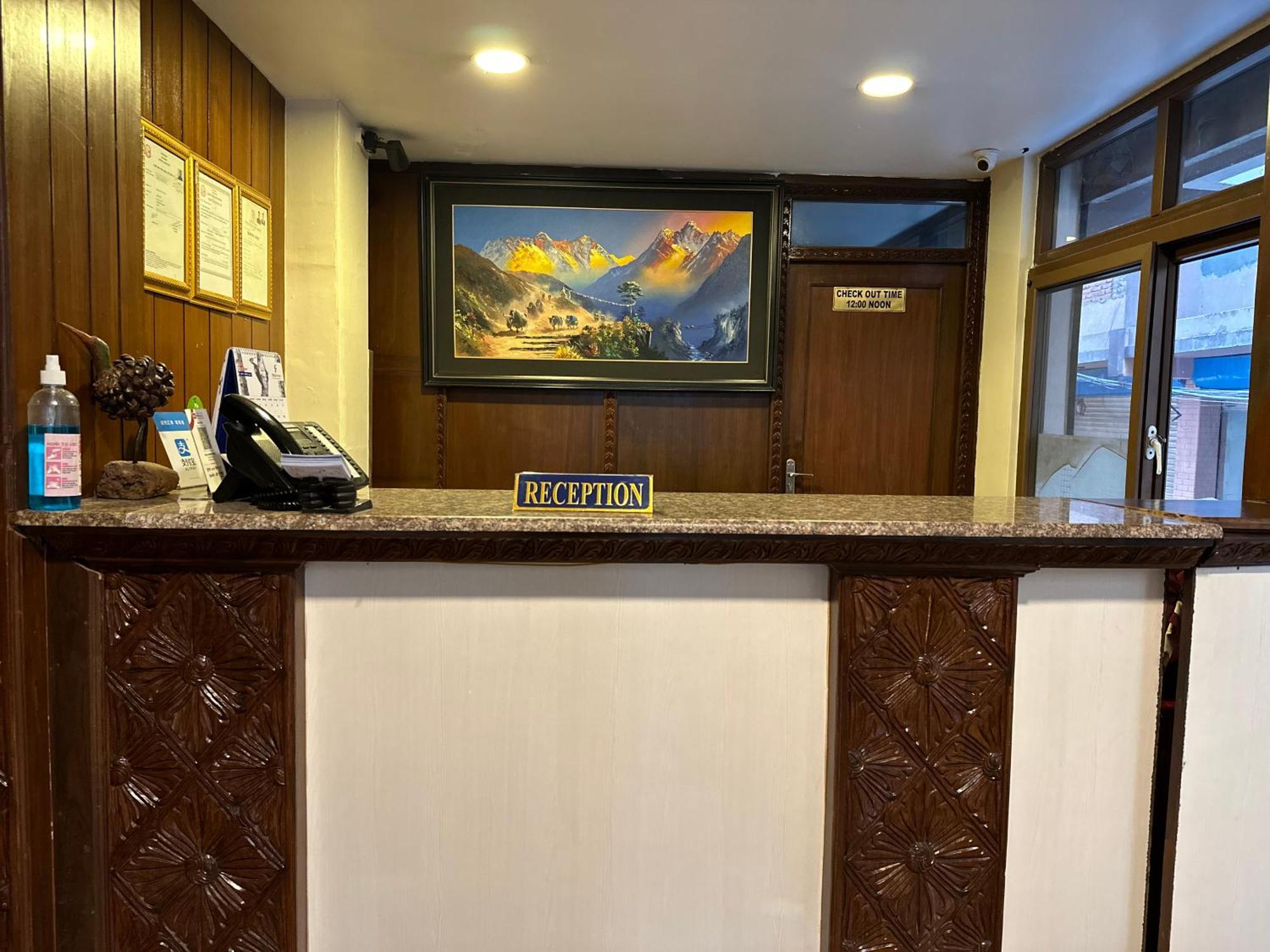 Everest Nepal Hotel