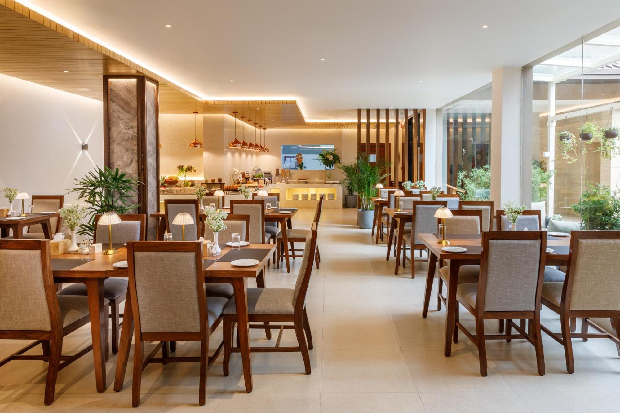 Thrive, A Tropical Courtyard Kathmandu