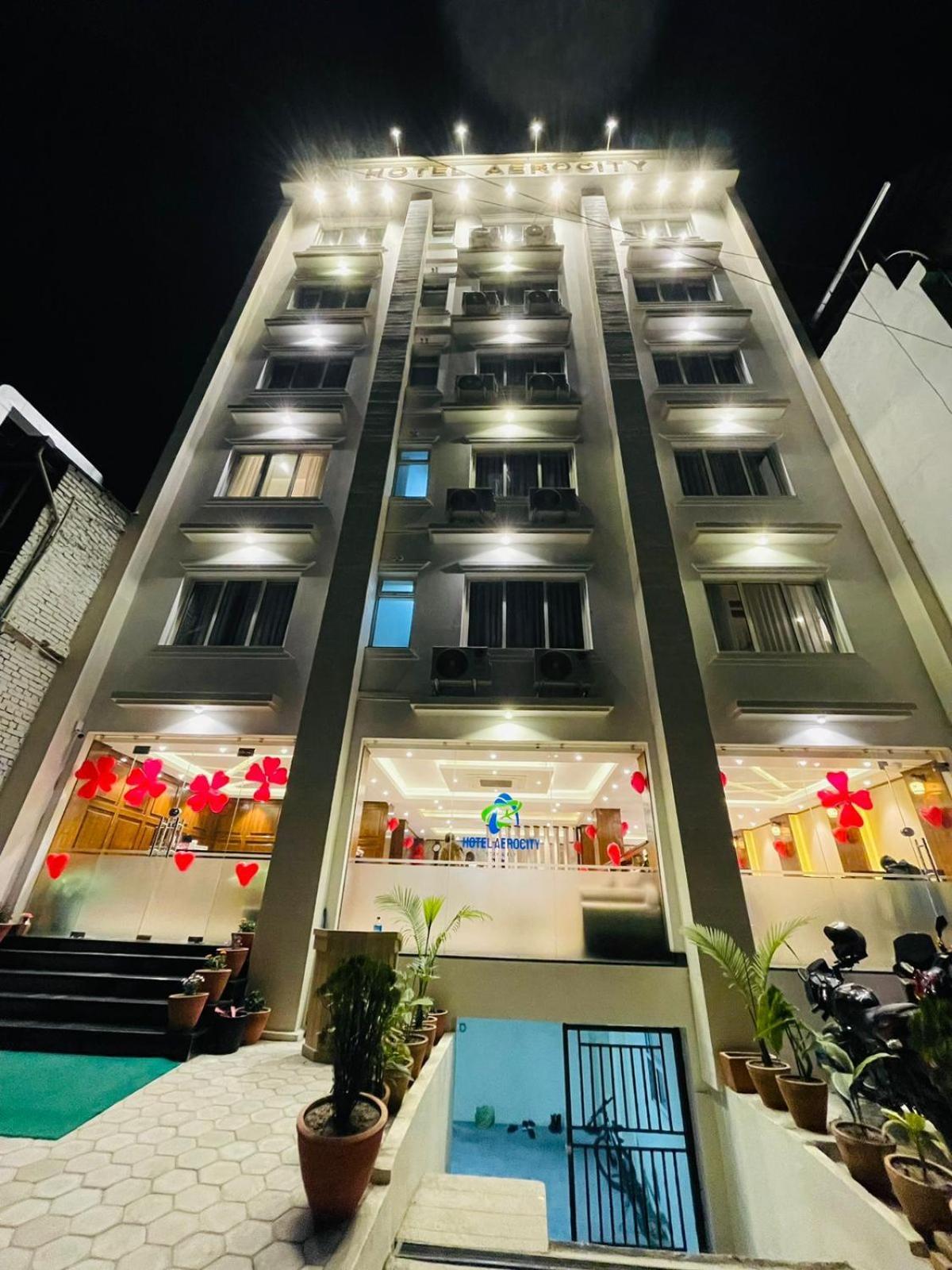 Aerocity Hotel