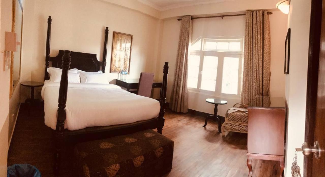 Courtyard Pujan Hotel 4*