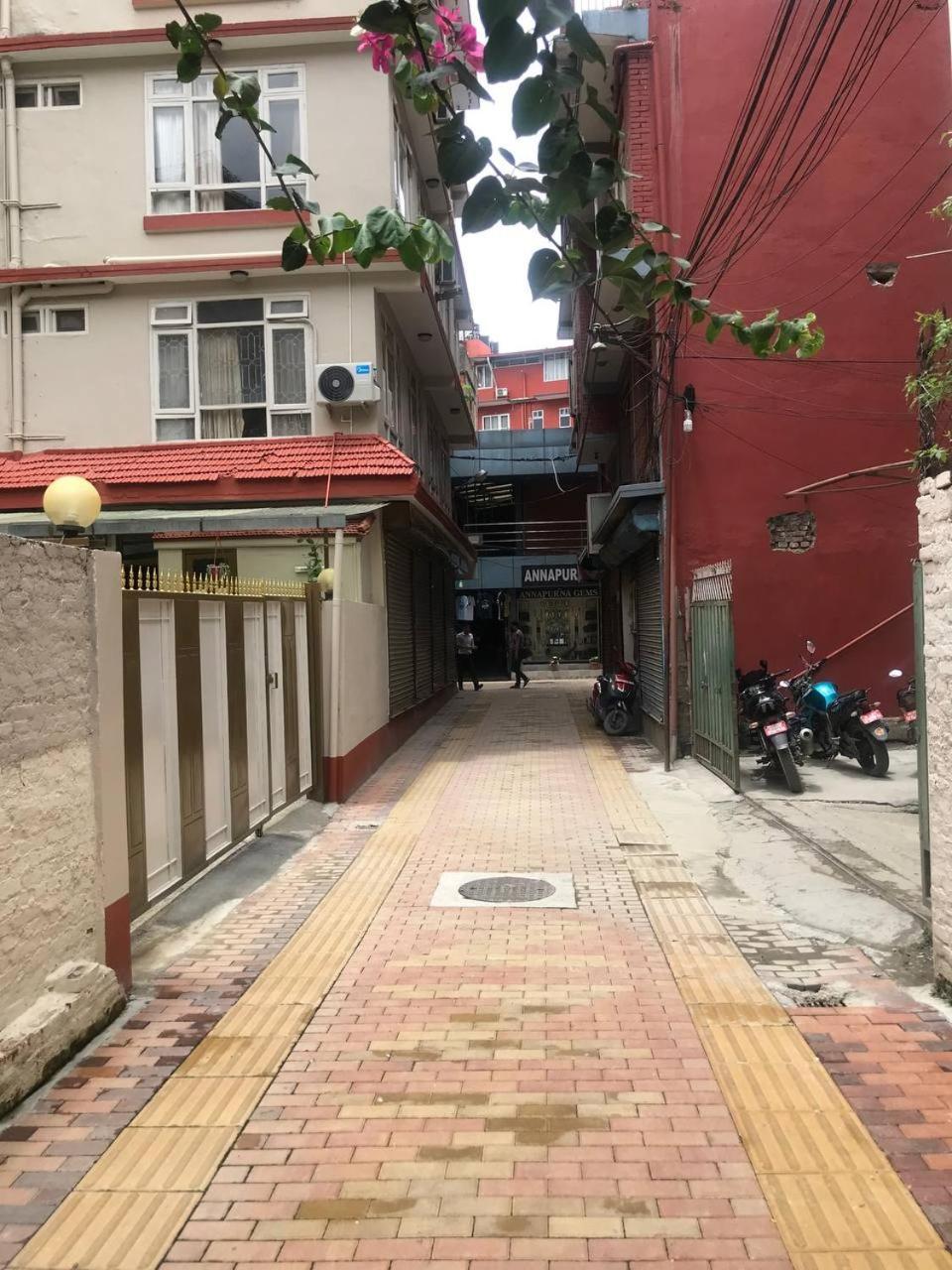 Hotel Courtyard Pujan