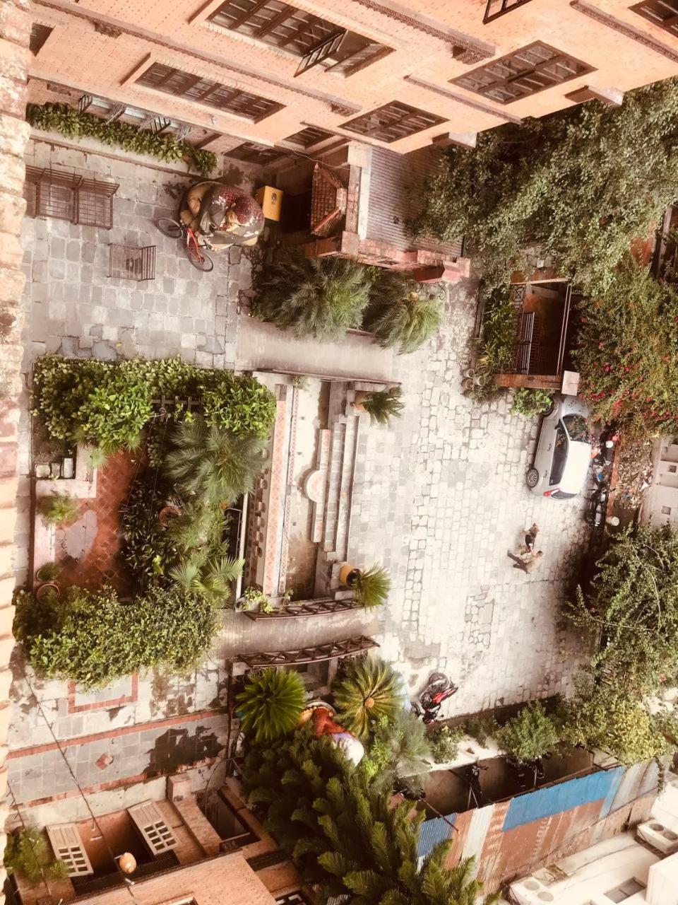 Hotel Courtyard Pujan