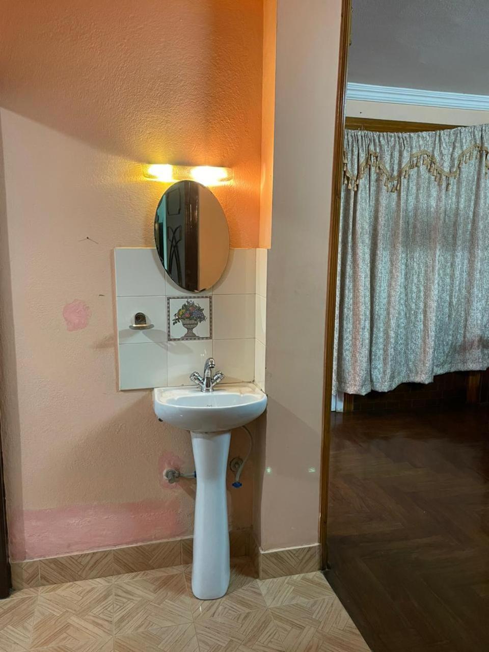 Fully Furnished 1bhk Flat Near Dhumbarahi Area *