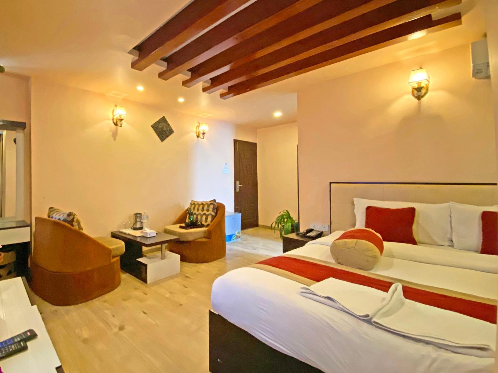 Readers Pvt.ltd Hotel 3*