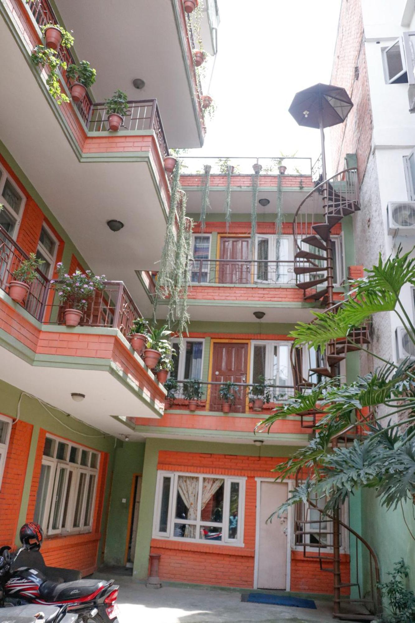 Backpackers Hotel