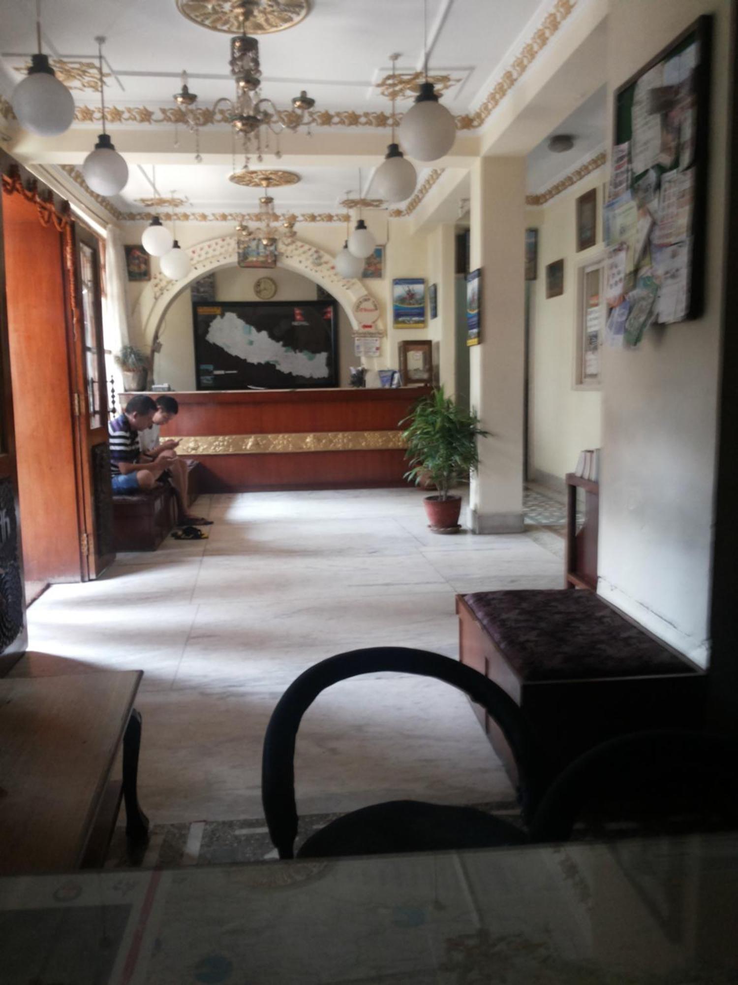 Discovery Bed & Breakfast 2*
