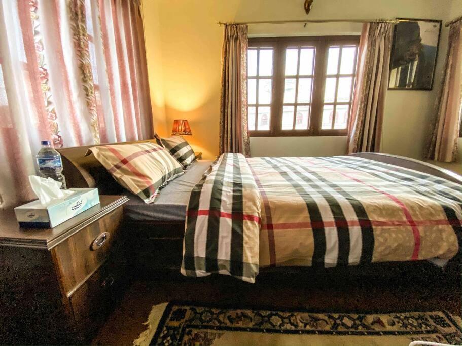 Cheerful 5-bedroom With Garden And Views * Kathmandu