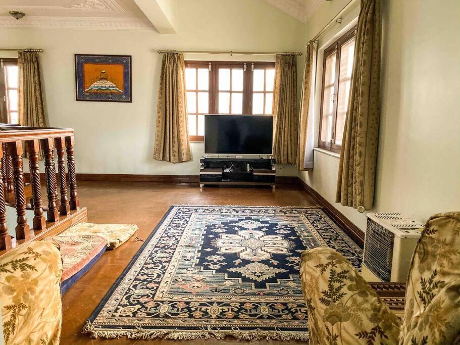 Cheerful 5-bedroom With Garden And Views Holiday home *