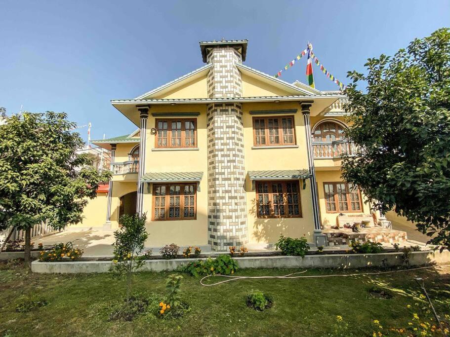 Cheerful 5-bedroom With Garden And Views Holiday home