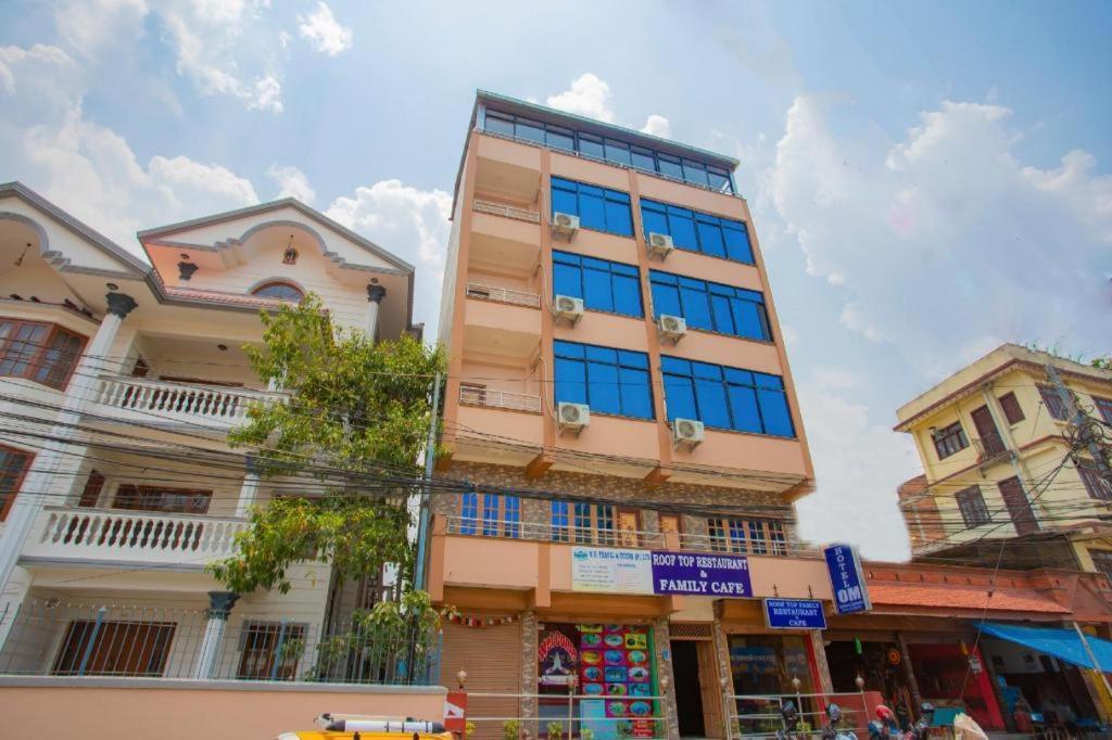 Oyo 414 Om Hotel