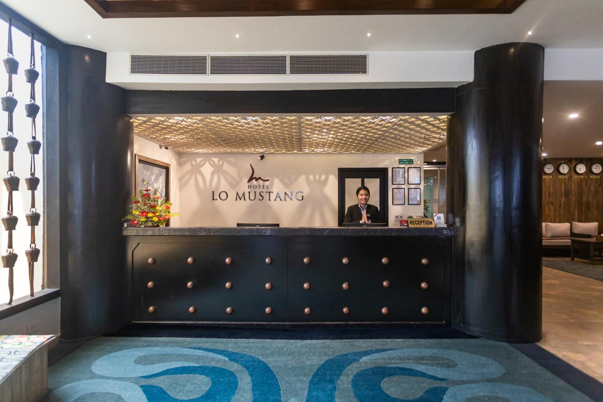 Hotel Lo Mustang 4*