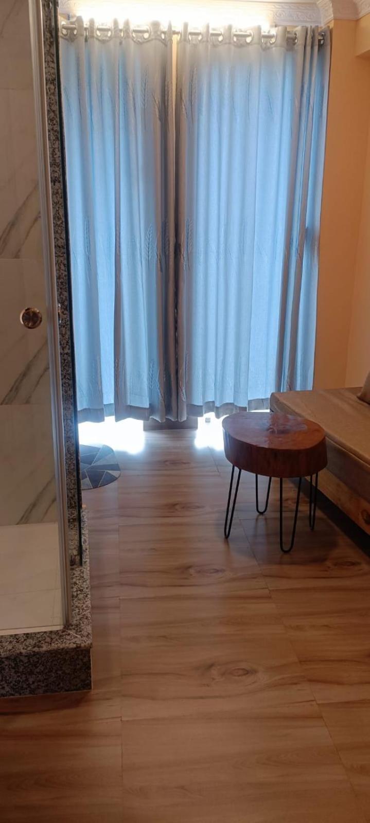 Tourist Baluwatar Apartment