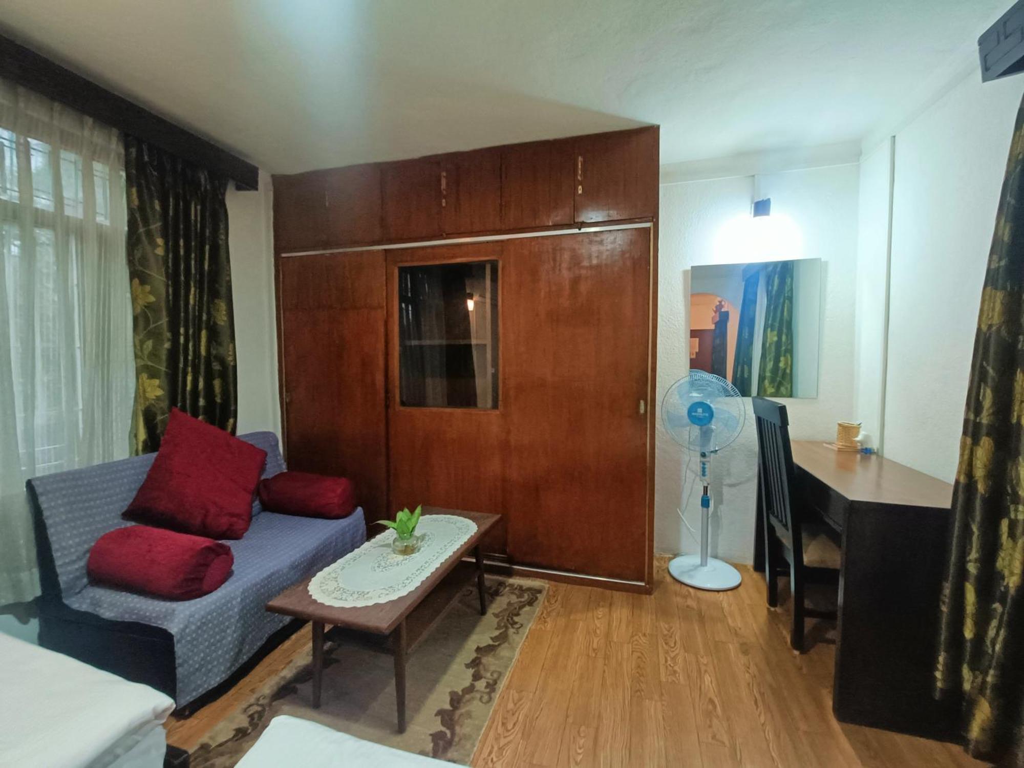 Guest house Himalaya