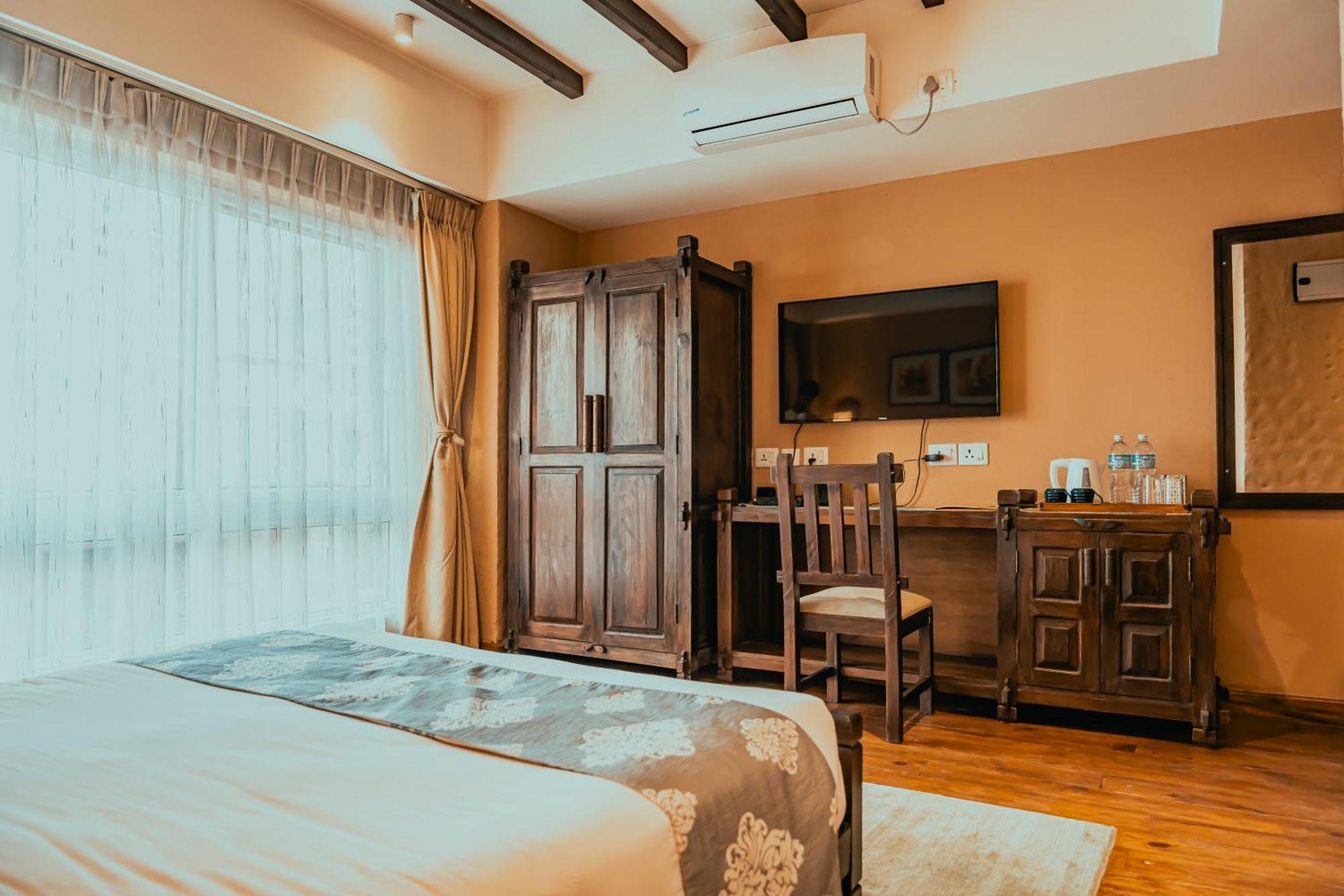 Thamel House - 6 Km From Boudhanath Stupa, 4* Kathmandu