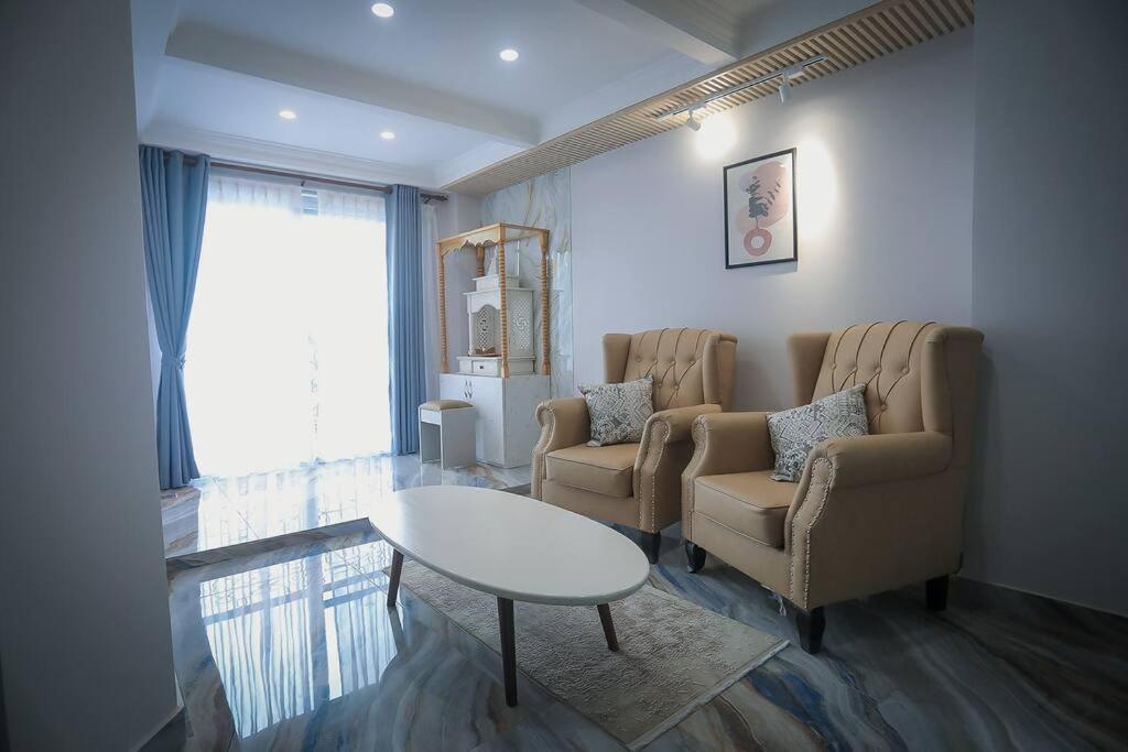 Penthouse Griha, Lazimpat Apartment
