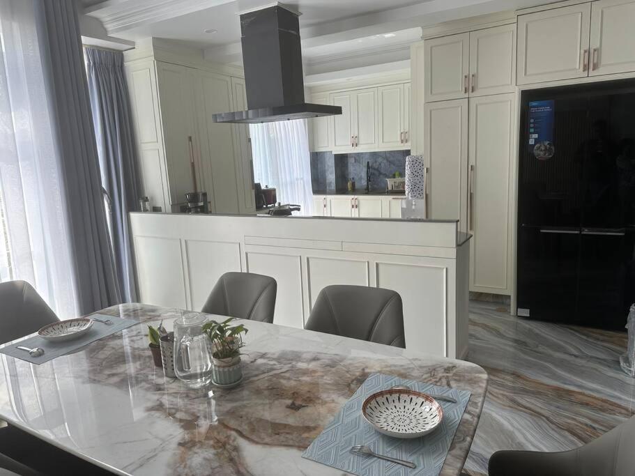 Apartment Penthouse Griha, Lazimpat Kathmandu