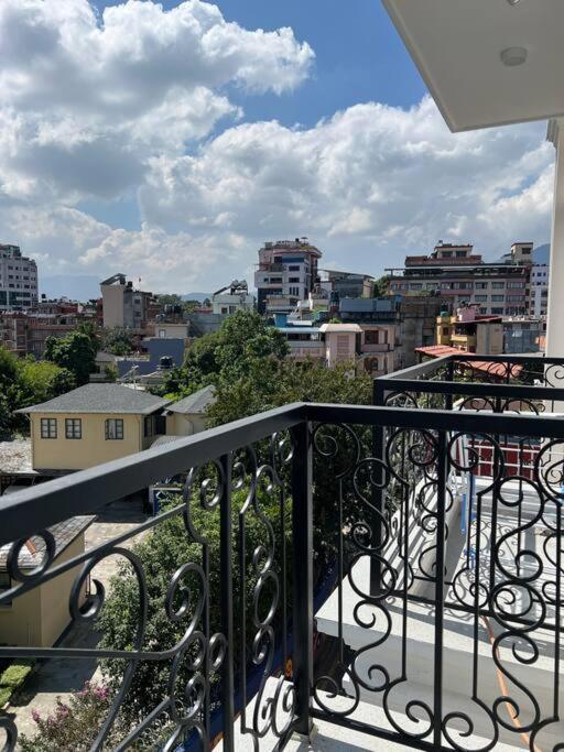 Penthouse Griha, Lazimpat Apartment *