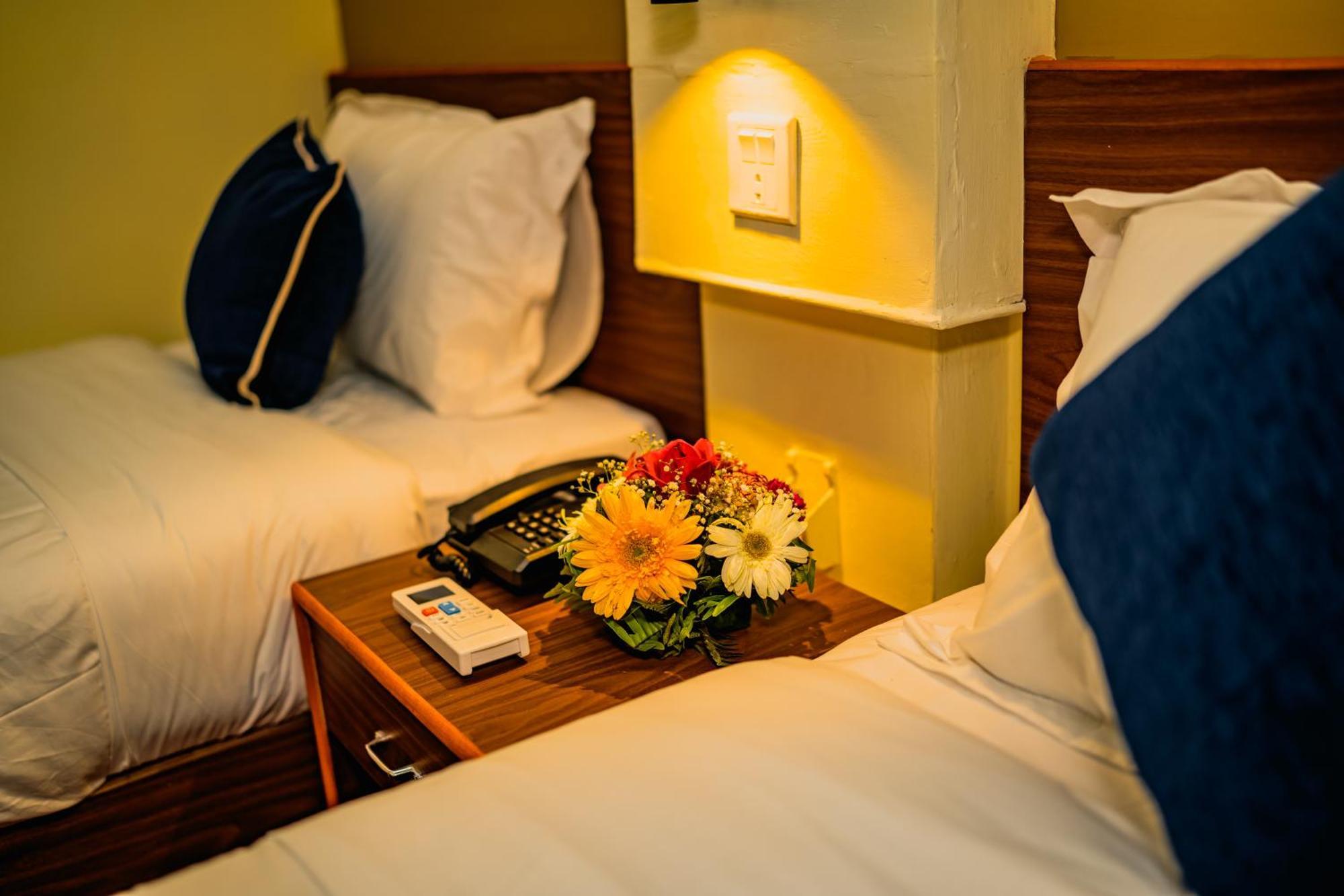 Hotel Aashraya