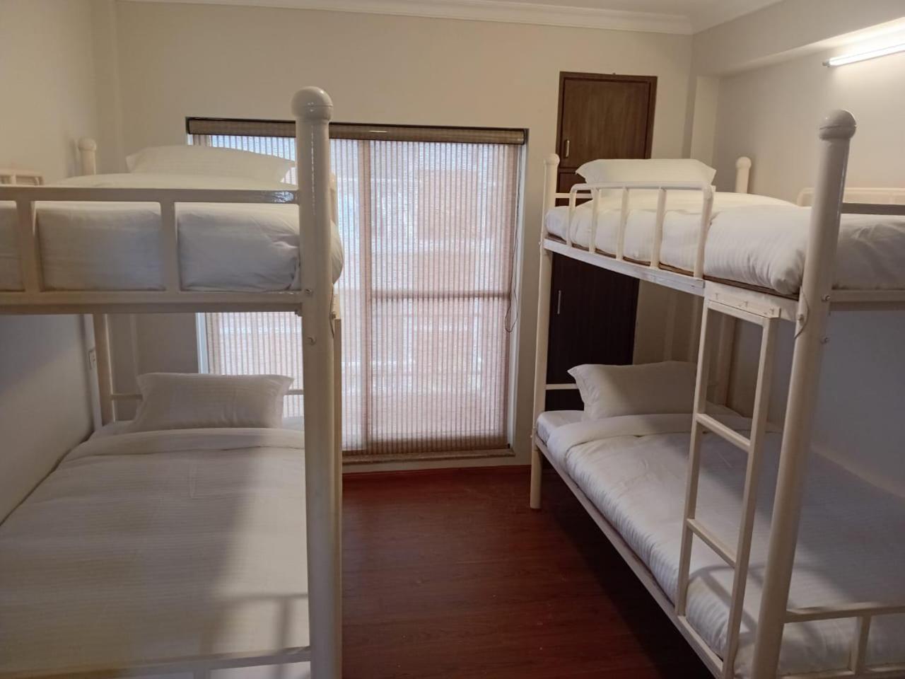 Sohum Hostel *
