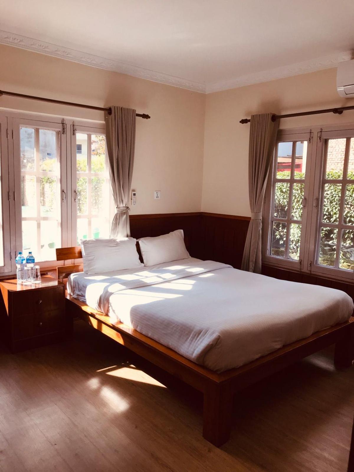 Suva Hotel *